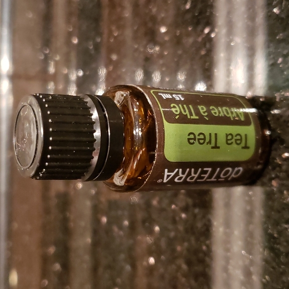 DoTerra TeaTree SEALED-Make offer- I'll accept or counter - Picture 2 of 2